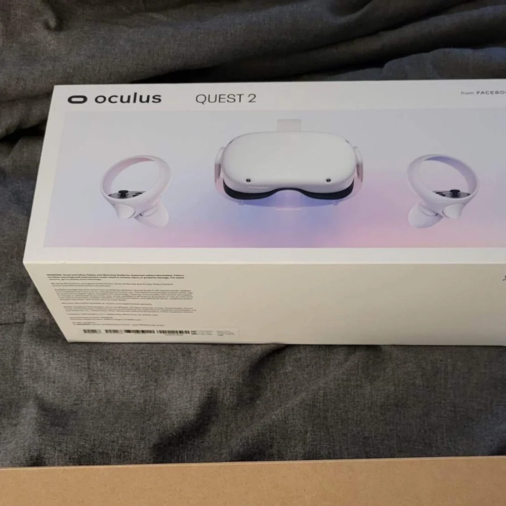Meta Quest 2 - Virtual Reality Headset - 128 GB